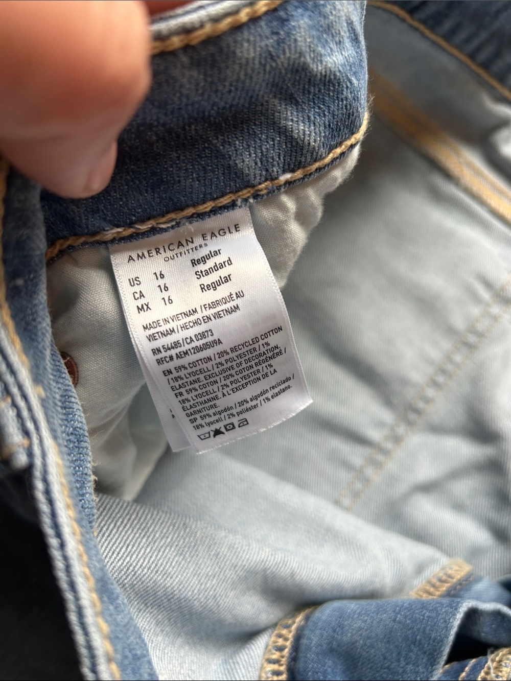 Women’s American Eagle Wide Leg Baggy Jeans - Picture 3 of 4